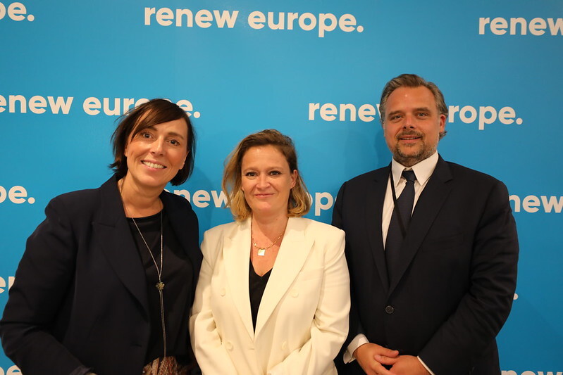 Philippe De Backer with Olivia Gregoire, Secretary of State in charge of the Social and Responsible Economy (French Government) and, Martina Dlabajova, MEP for the period 2014-2019 and 2019-2024